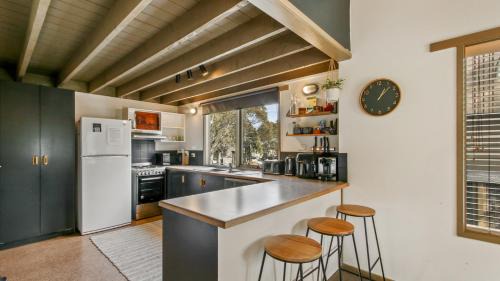 Dinner Plain House | Aaragon