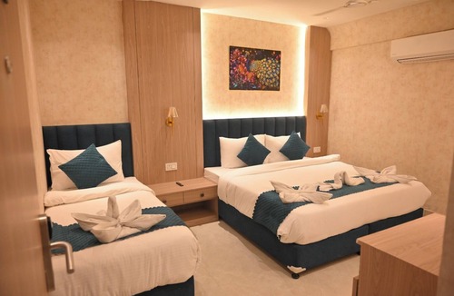 Vrindavan Hotel | AASHRAYA VRINDAVAN
