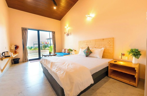 Nashik Hotel | Aavaas Farm Hostel