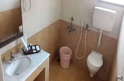 T Nagar Hotel | Aayush Residency