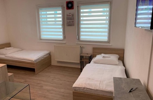 Stuttgart Hostel | AB Apartments Messezimmer Möhringen - Hostel