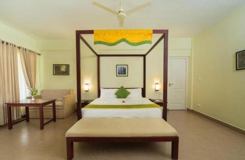 Kunnathidavaka Hotel | Abad Brookside Wayanad