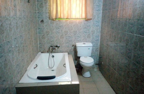 Ibadan Hotel | Abal Hall and Hotels