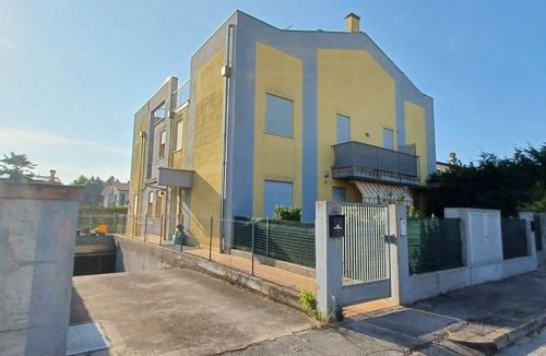 Conca dʼAlbero Apartment | Abbot Apartment