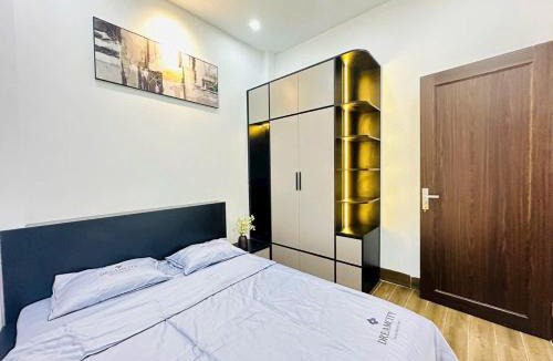 Medan Tuanku Apartment | Abdullah House