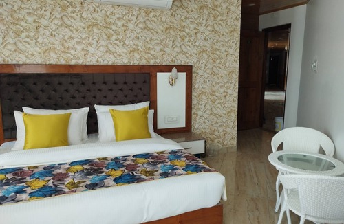 Nagchala Hotel | ABHILASHI INN