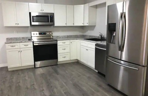 Bridgewater Apartment | Abigael’s Apt Suite 1 BR 2 BED in Central Bridgewater