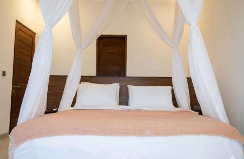 Kayu Putih Bed & Breakfast | Abinawa Hill