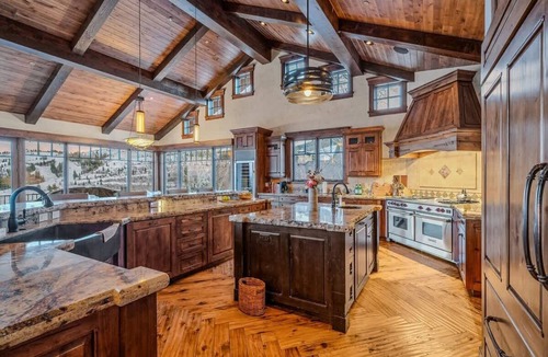 Deer Valley House | Abode at Mountains Edge, ski-in/ski-out, hot tub, pool table
