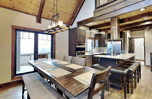 McHenry House | Above It All | Ski In/Ski Out, Near Golf, Marinas