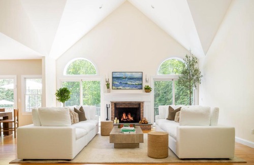 East Hampton House | Abrahams Grove by Rove Travel - Luxe Estate with Pool
