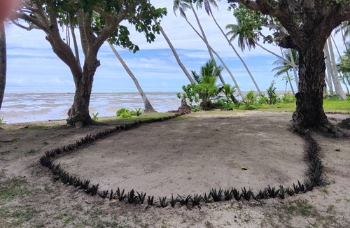 Savusavu House | Absolute Beachfront