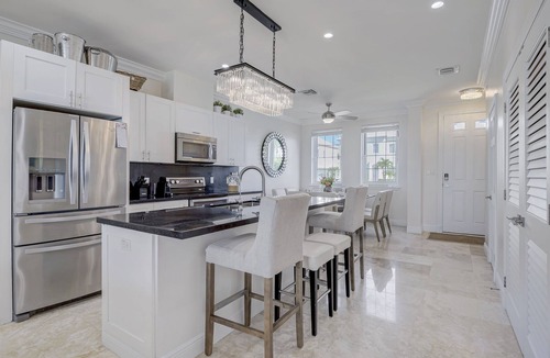 Palm Cay Villa | Absolute Beachfront! White Sand! Turquoise Water -103