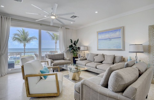 Palm Cay Villa | Absolute Beachfront! White Sand! Turquoise Water -103