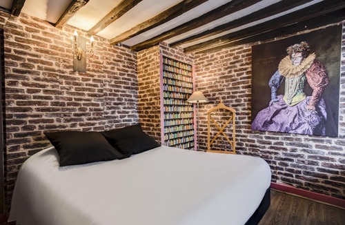Quartier de la Folie-Mericourt Hotel | Absolute Hotel Paris République
