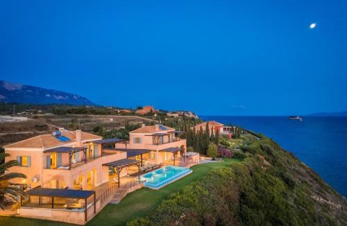 Svoronata Villa | Absolute Villa by Stylish Stays