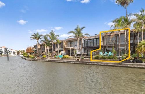 Patterson Lakes House | Absolute Waterfront Marina Views