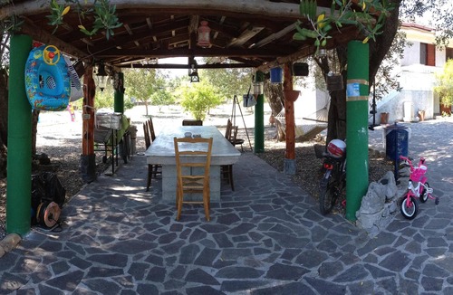Policastro Bussentino Apartment | 'Absolutely great holiday home with a large garden near the beach'