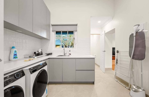 Balnarring House | Absolutely Beautiful Balnarring Family Home for 7