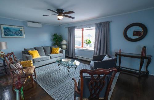 Queens House | Abundant Seed