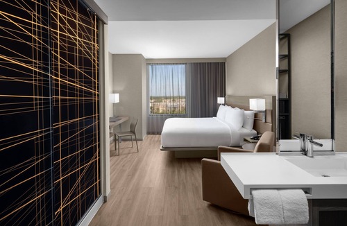 Ludlam Hotel | AC Hotel by Marriott Miami Dadeland