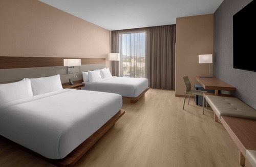 South Scottsdale Hotel | AC Hotel By Marriott Scottsdale Old Town