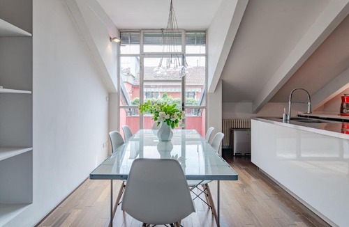 San Salvario Apartment | AC, Terrace, Parking, TERRAZZA SUI TETTI