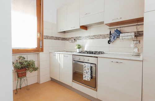 Imola Apartment | Acacia Apartment