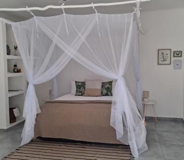 Maun Apartment | Acacia Cottage