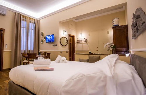 Santissima Annunziata Apartment | Acacia Firenze -Timo