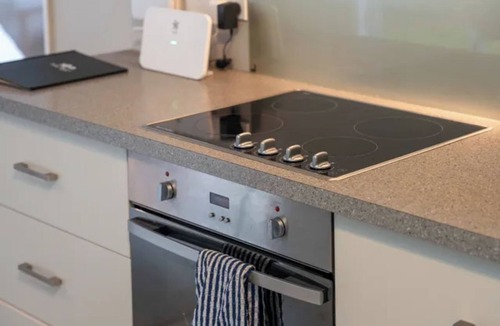 Acacia Bay House | Acacia Horizons - Taupo Holiday Home