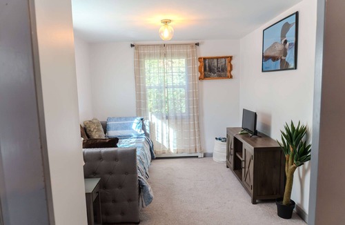 Bass Harbor House | Acadia Escape & Blue Lobster@Acadia NP, Sleeps 19 people, A/c, Seafood, firepit