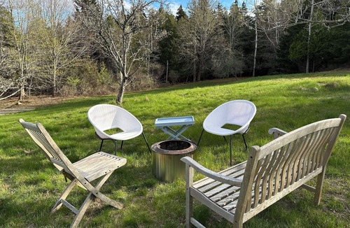 Seal Cove House | Acadia’s "Quiet Side" Retreat – Sunny 3BR/2BA w/Private Deck & Fire Pit!