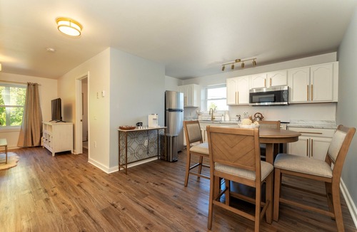 Trenton Apartment | Acadia Suites