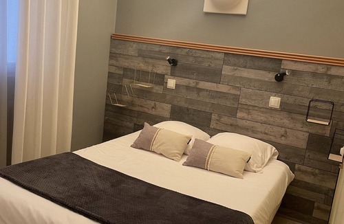 Quartier du Casino Hotel | Acadie St Victor