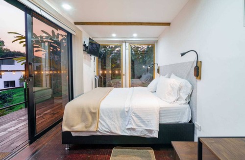 La Vega Hotel | ACAIMA CAFE