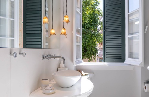 Corfu Town Hotel | Acanthus blue