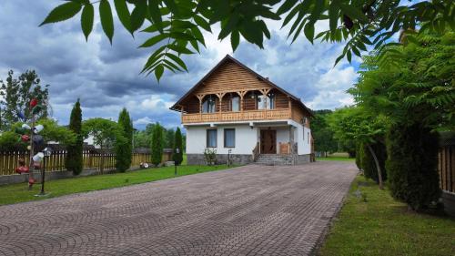 Nanesti House | Acasa in Maramures