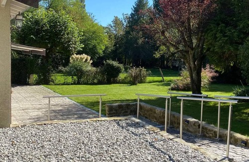 Chassenon House | Accesible countryside retreat with private garden and all modern facilities