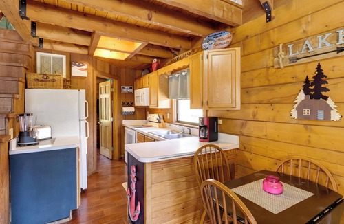 Okeechobee Cabin | Access to Lake Okeechobee: Cabin w/Perks!