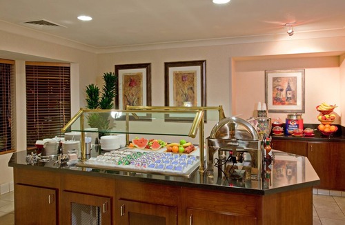 Palmdale Apartment | Accessible 2-Bedroom Suite in Palmdale, CA