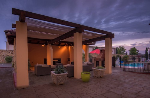 Irving Apartment | Accessible 2BR Suite w/Work Desk | Free Breakfast