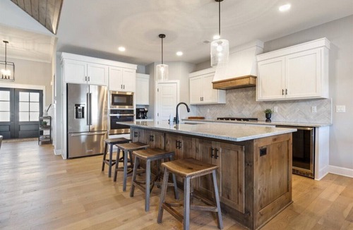 Climax Springs House | Accessible Lakeside Luxury at the 45mm w/Private Dock, Sunset Views & More