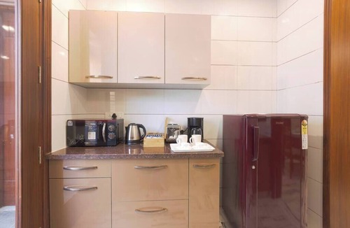 Sushant Lok Apartment | Accessible Luxury Apt near Cyber Hub