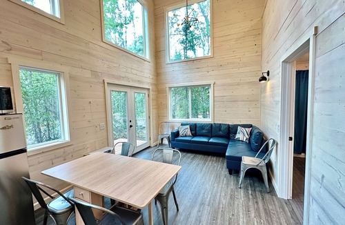 Chugiak Ski Chalet | Accessible luxury chalet retreat for six in the serene Eklutna Valley