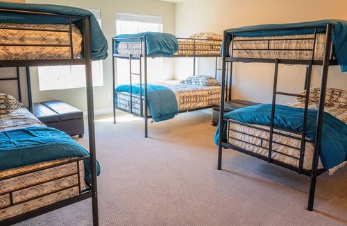 Washington House | Accessible master, gorgeous views, starry skies, and very family friendly