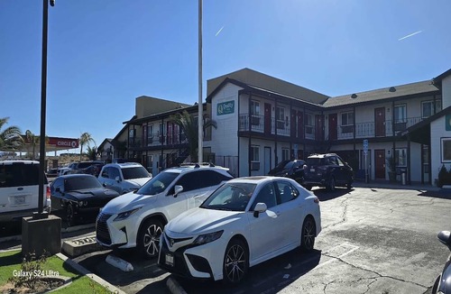 Victorville Apartment | Accessible Queen Bed|Nsmk