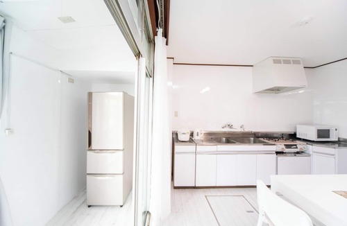 Komono House | Accommodates 20 people 1 minute from the station A large house where you can enjoy BBQ and table t/Miegun Mie