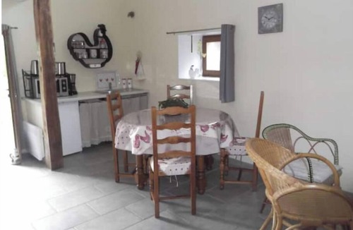La Celle House | Accommodation center France Les plumes: up to 6 people