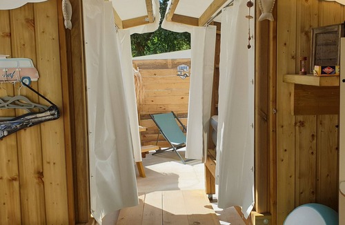 Les Mathes Ski Chalet | Accommodation eco lodge 2/4 pers close to the zoo and the beaches of the wild coast